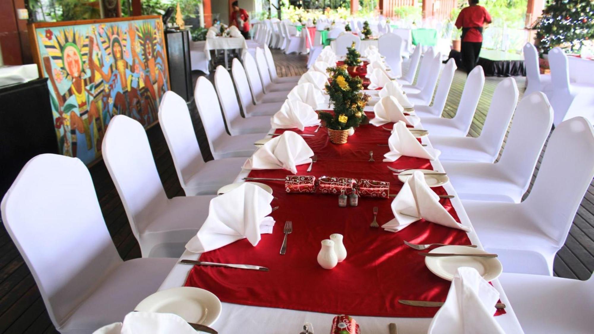 Holiday Inn & Suites Port Moresby By Ihg Extérieur photo