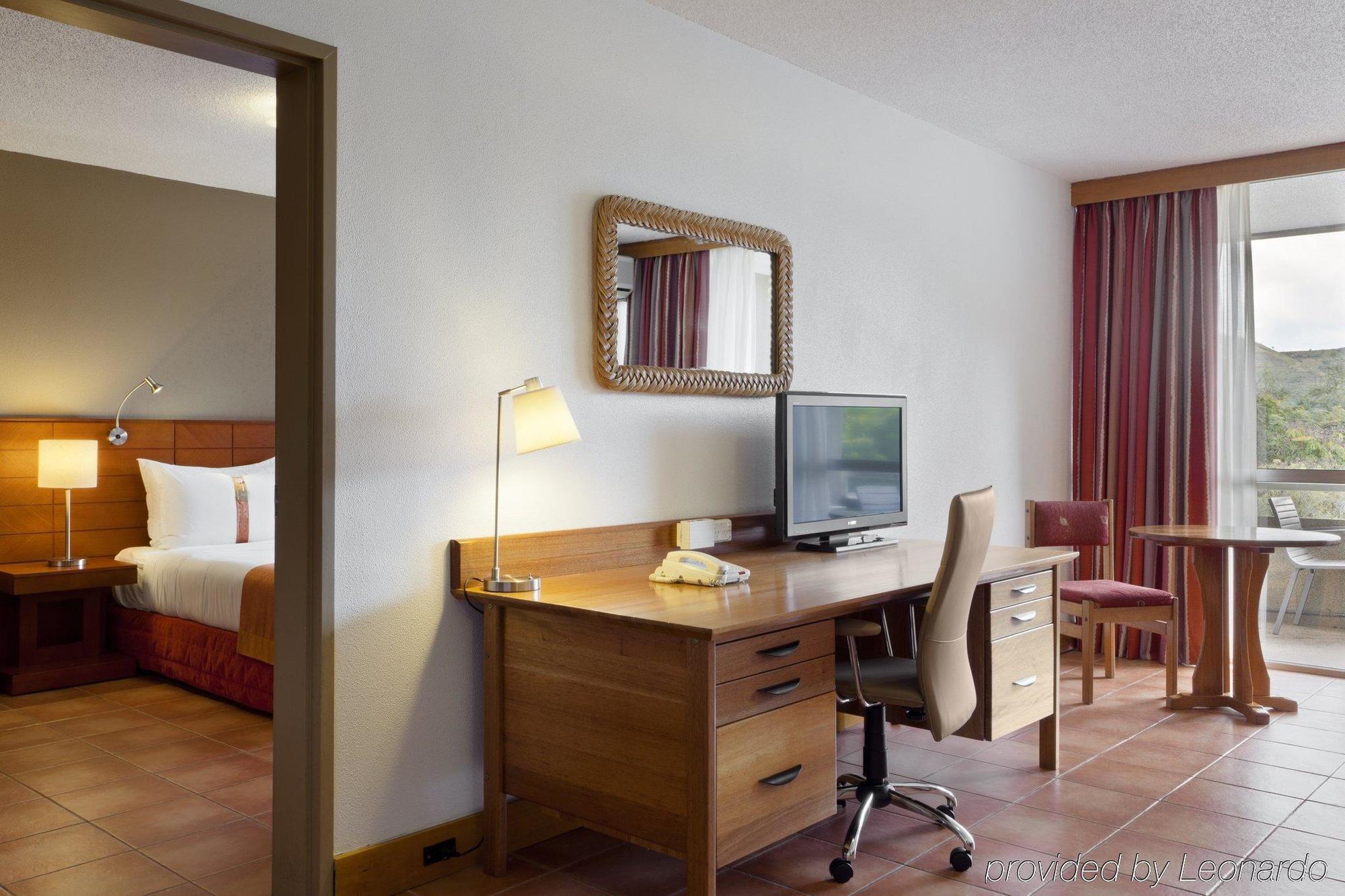 Holiday Inn & Suites Port Moresby By Ihg Chambre photo
